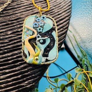 Artistic Multicolor Pendant Necklace octopuses garden in the sea collection